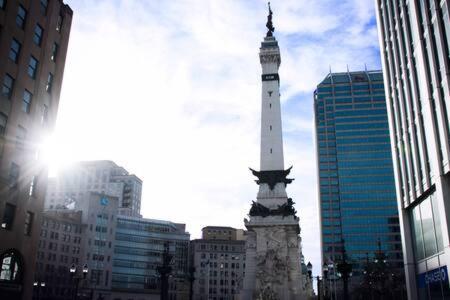 Cozysuites - 2Br With Direct Skybridge Access #1 Indianapolis Exterior foto